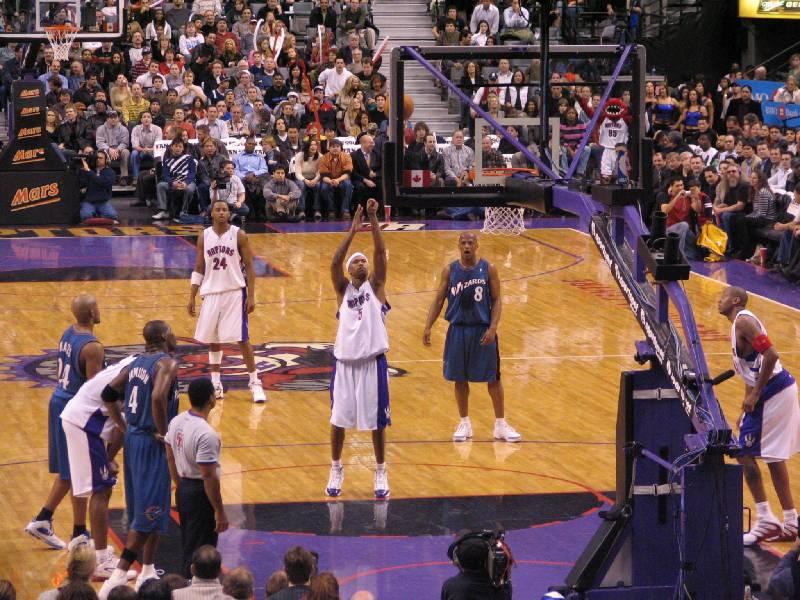 Raptors - 02.04.2005 409.jpg